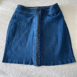 H&M front zip denim skirt